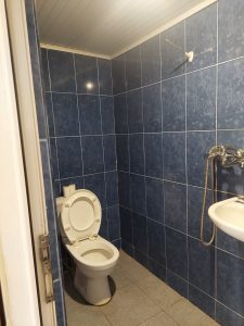 Давит Инн Кобулети