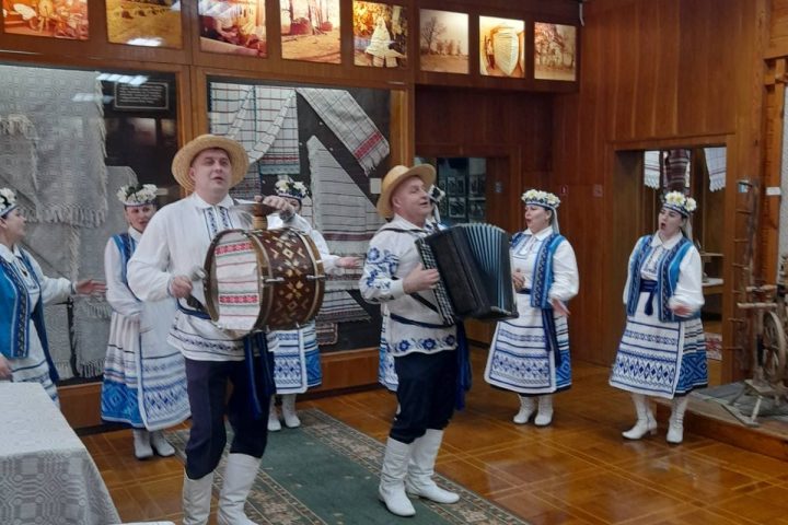 Мотоль жывы гук