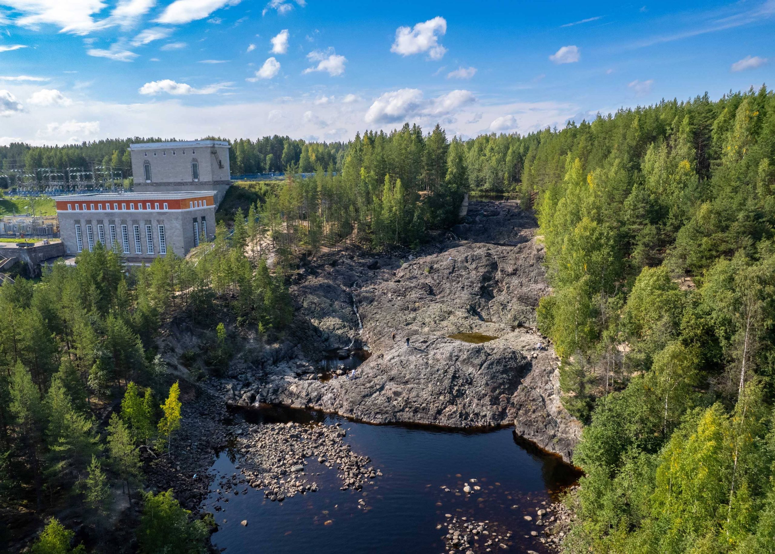 вулкан гирвас