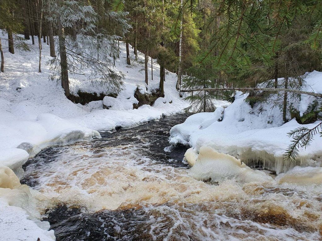 Долина водопадов Карелия