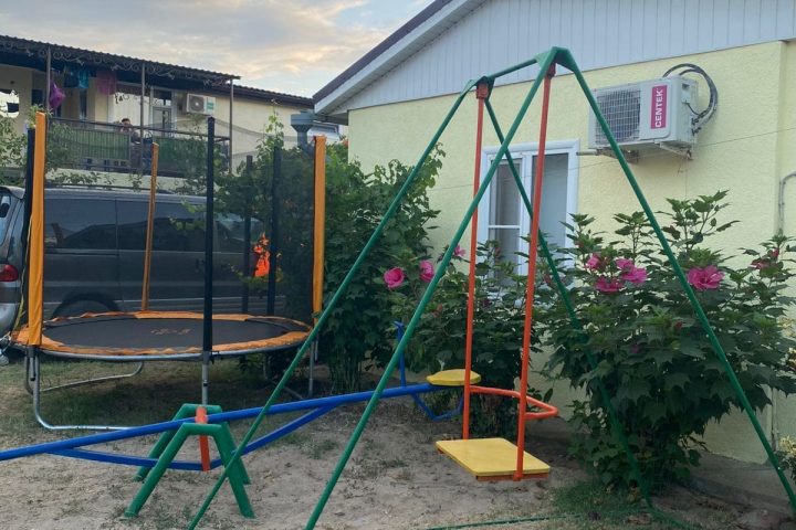 На Набережной Голубицкая инфраструктура