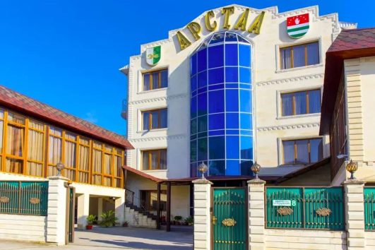 Гостиница Арстаа Гагра