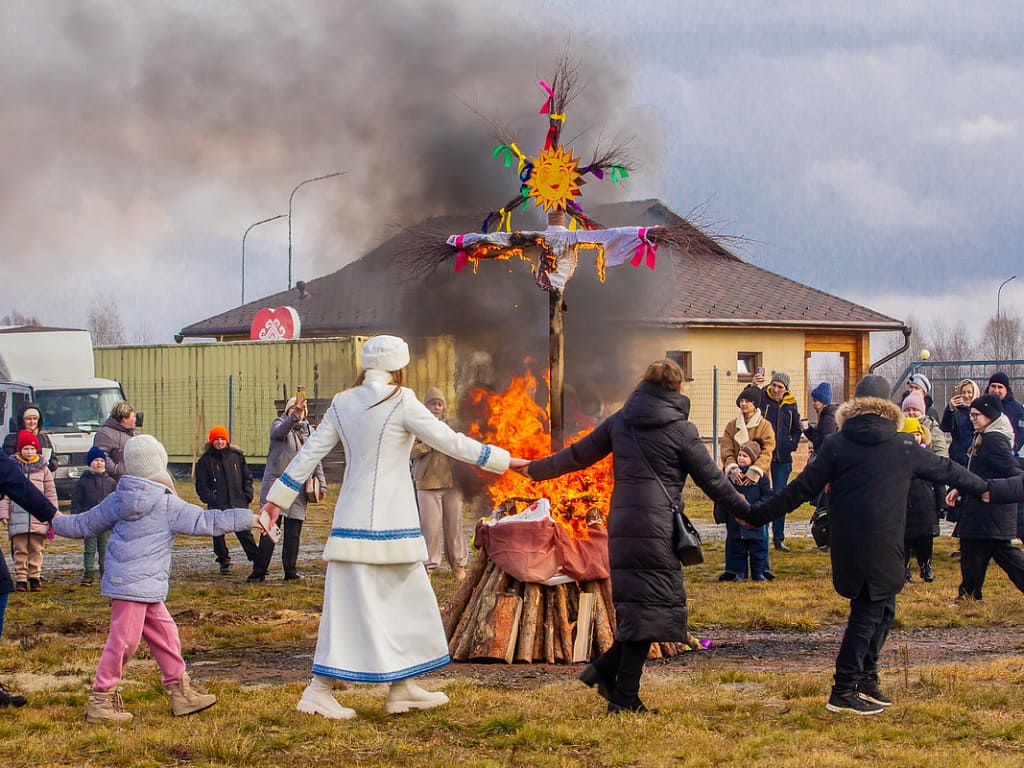 Сожжение Зимы - Масленица