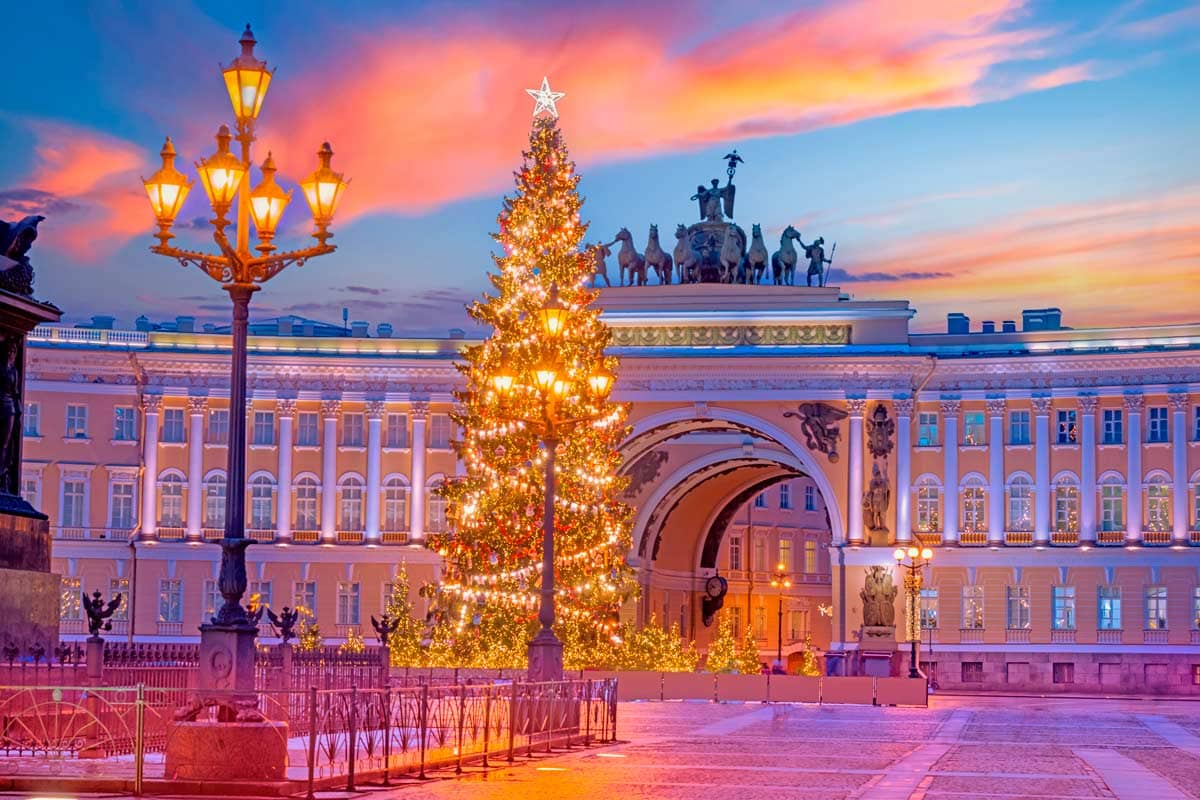 На Новый год в Питер